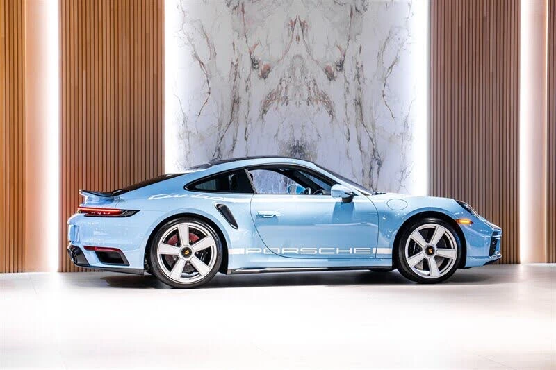2025 Porsche 992 Turbo - Image 5 of 31