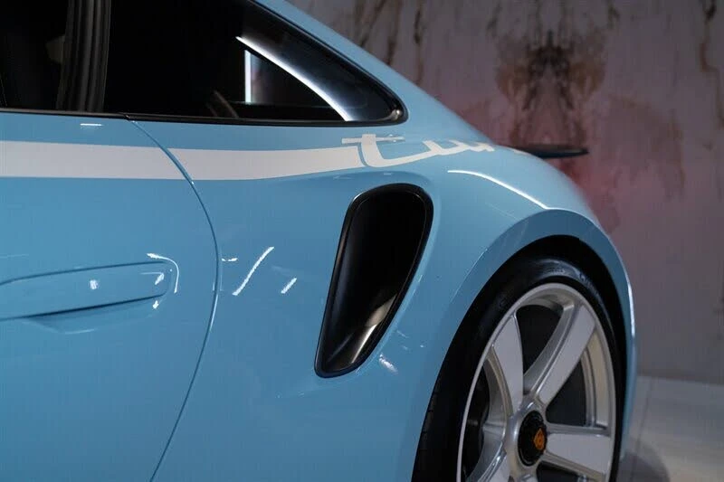 2025 Porsche 992 Turbo - Image 20 of 31