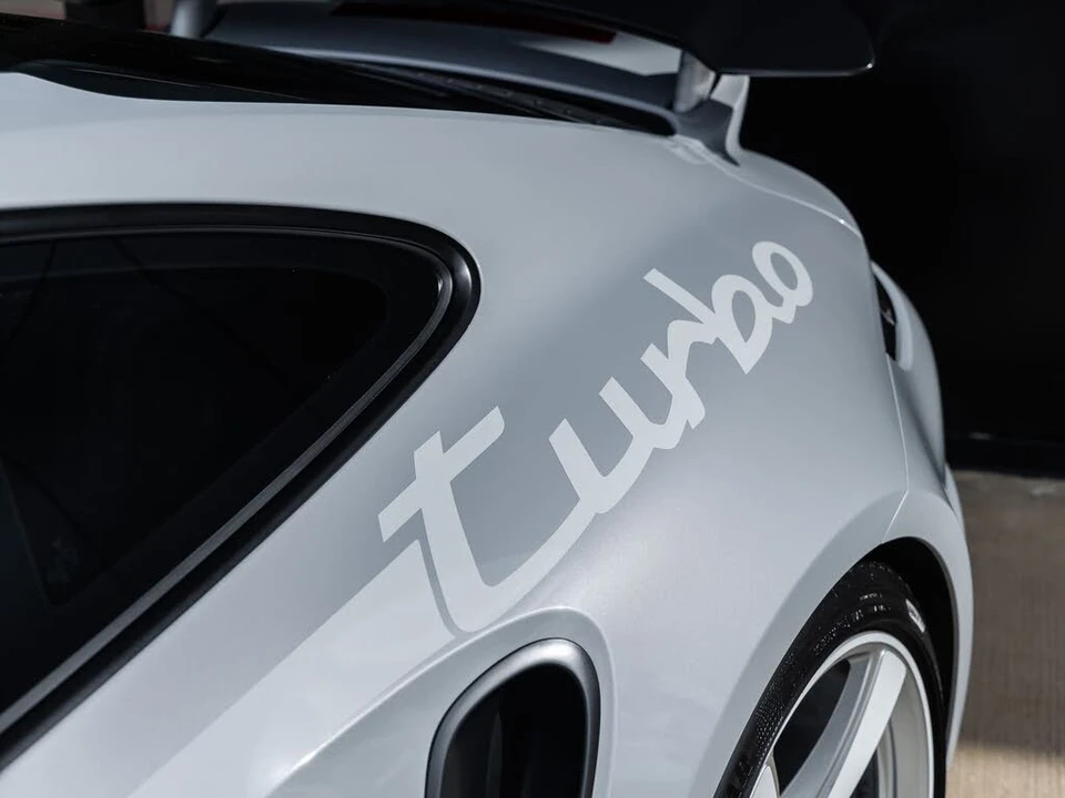 2025 Porsche 992 Turbo - Image 29 of 31