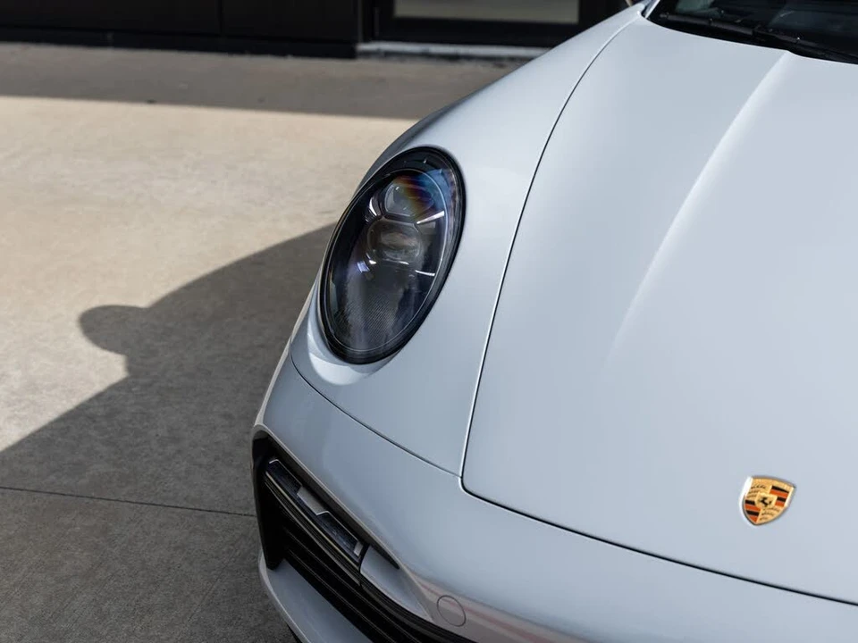 2025 Porsche 992 Turbo - Image 27 of 31