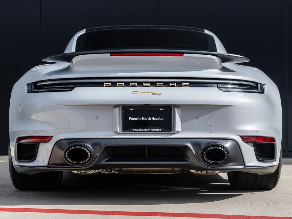 2025 Porsche 992 Turbo - Image 12 of 31