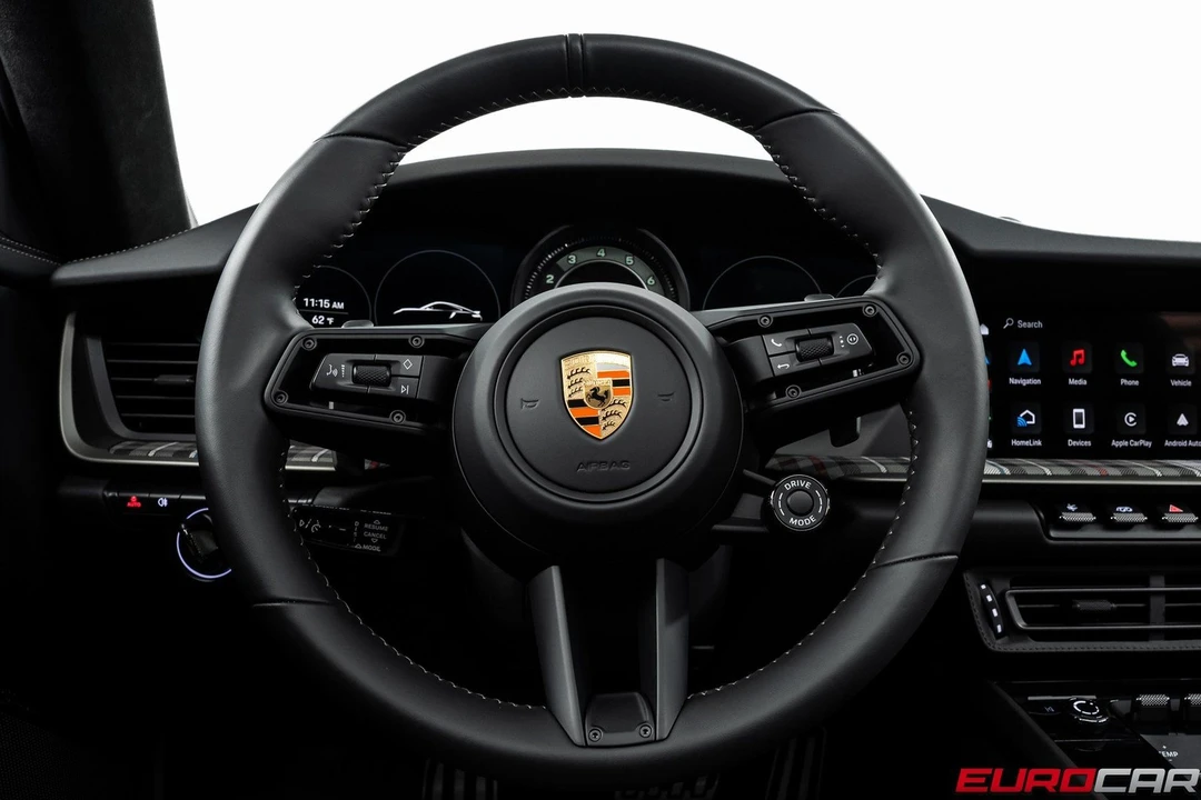 2025 Porsche 992 Turbo - Image 29 of 31