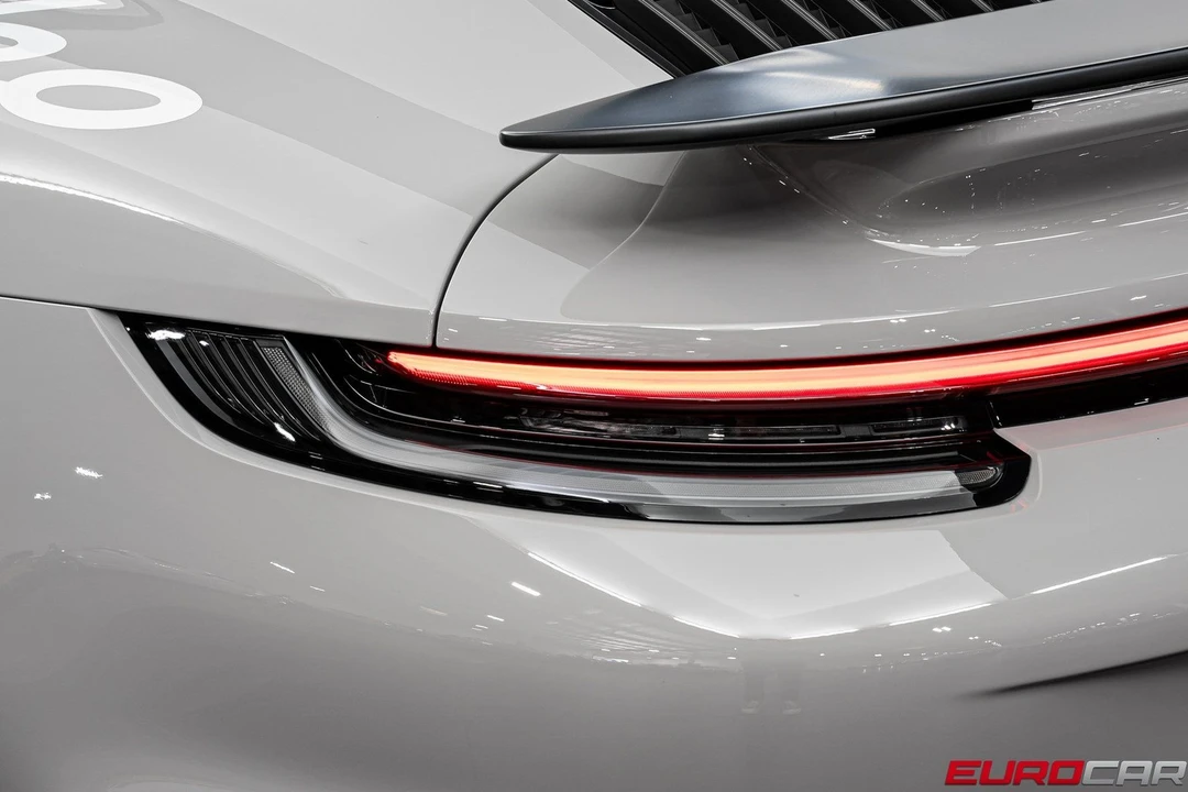 2025 Porsche 992 Turbo - Image 20 of 31