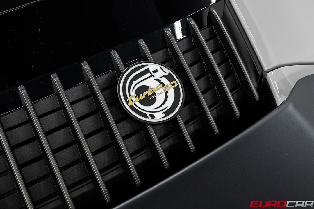 2025 Porsche 992 Turbo - Image 19 of 31
