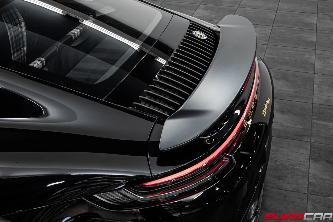 2025 Porsche 992 Turbo - Image 16 of 31