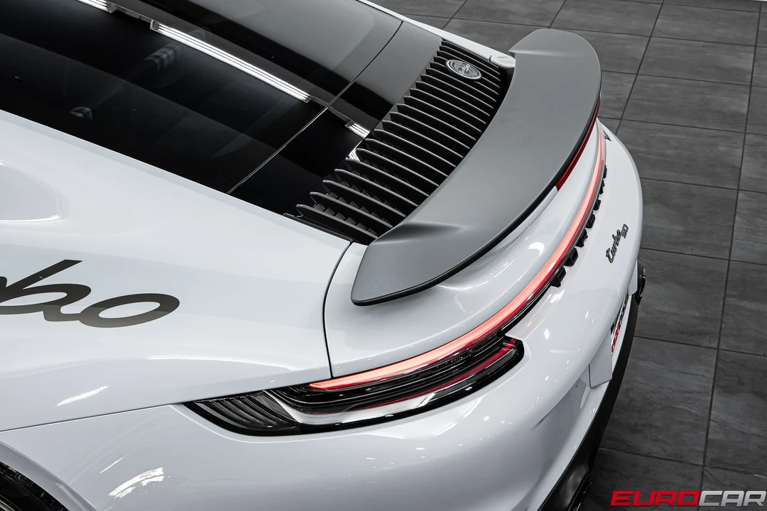 2025 Porsche 992 Turbo - Image 21 of 31