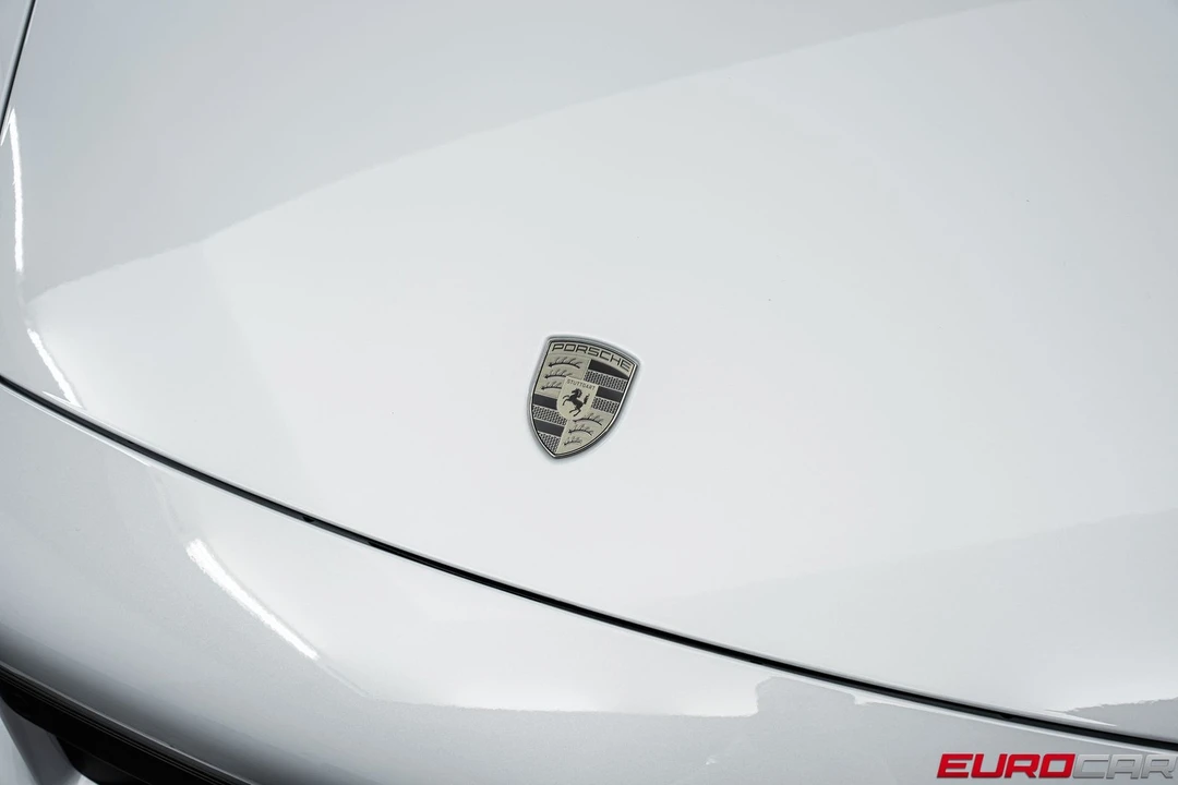 2025 Porsche 992 Turbo - Image 11 of 31