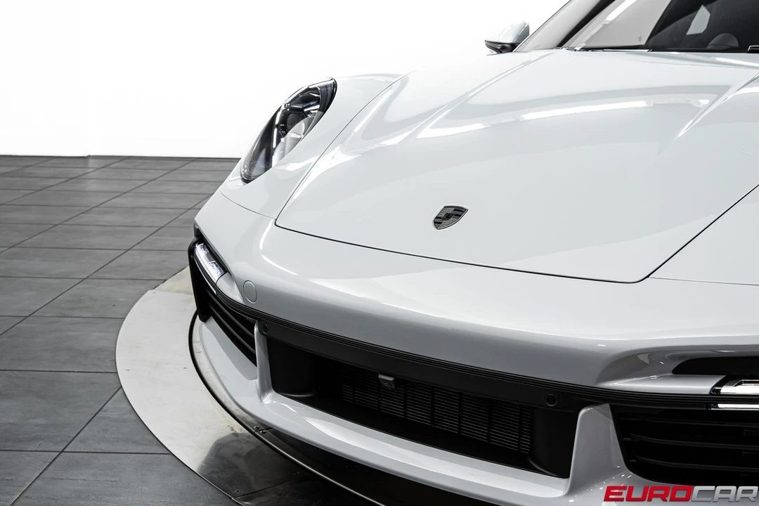 2025 Porsche 992 Turbo - Image 12 of 31
