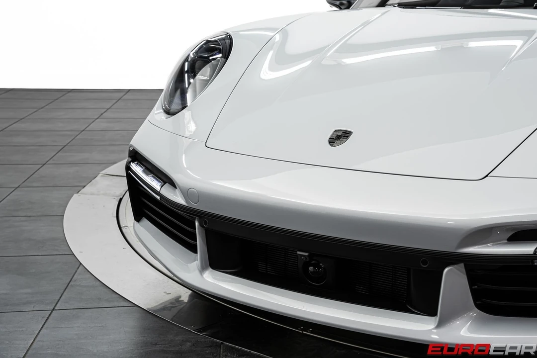 2025 Porsche 992 Turbo - Image 11 of 31