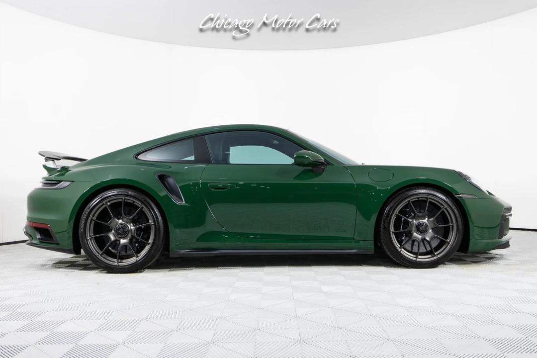 2025 Porsche 992 Turbo - Image 9 of 12