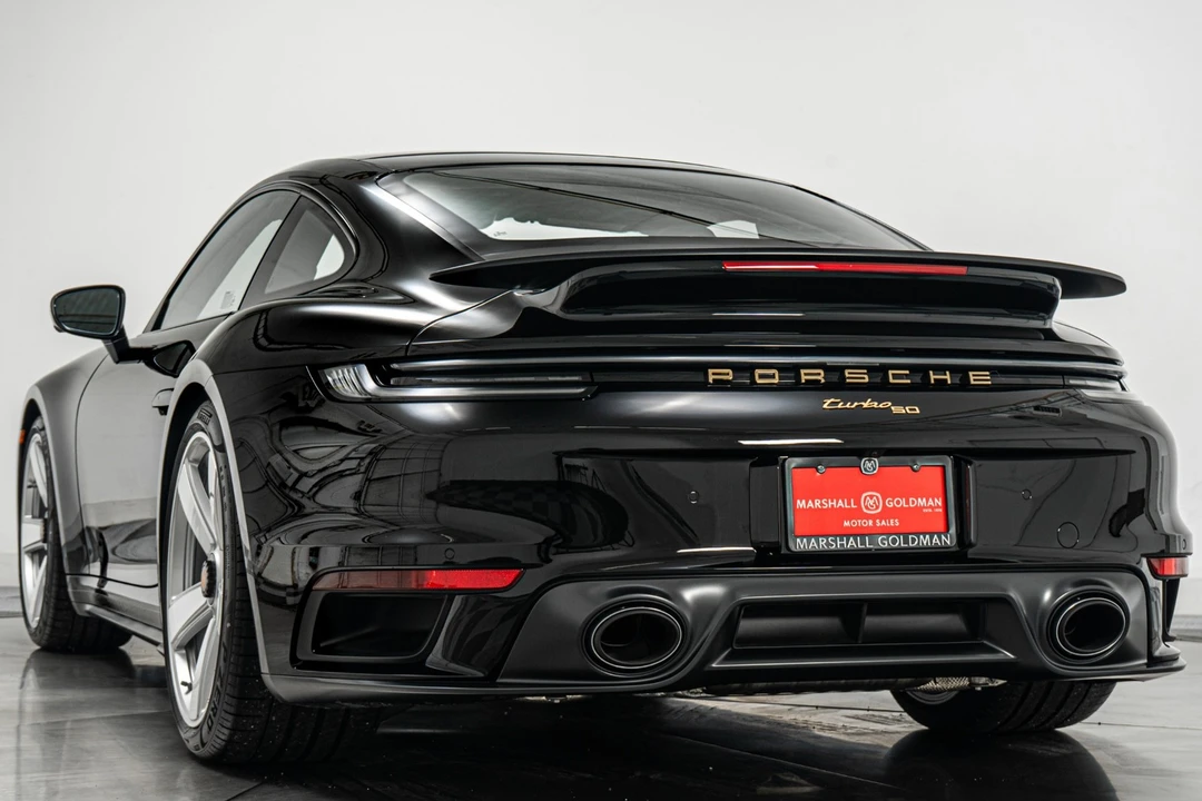 2025 Porsche 992 Turbo - Image 7 of 21