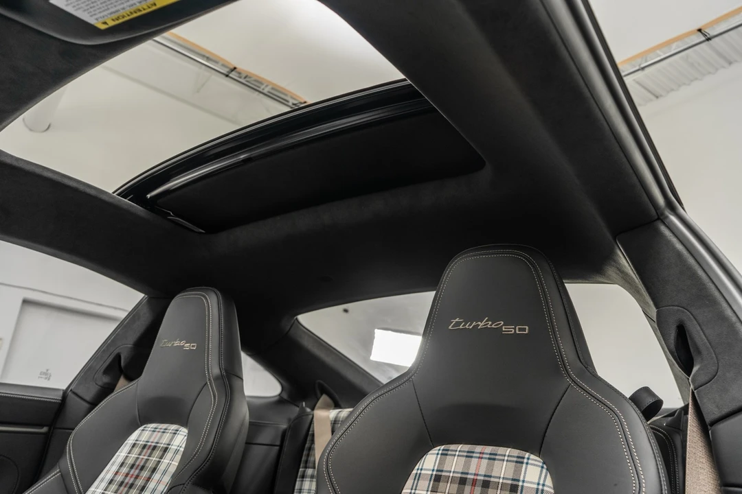 2025 Porsche 992 Turbo - Image 18 of 21