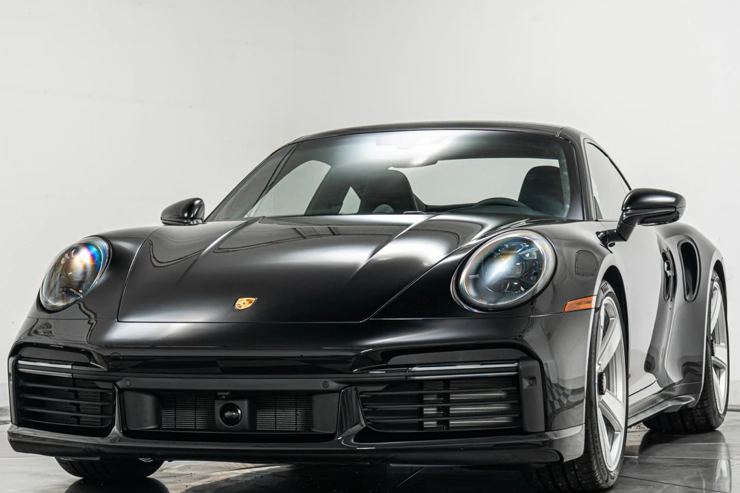 2025 Porsche 992 Turbo - Image 4 of 21