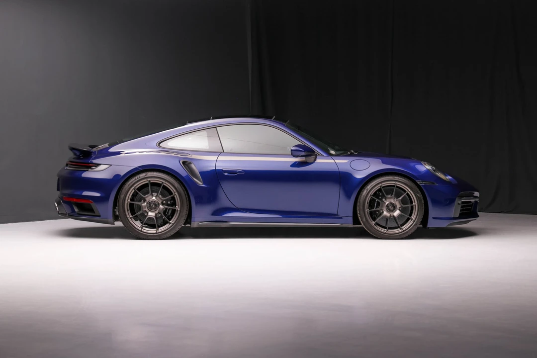 2025 Porsche 992 Turbo - Image 8 of 31