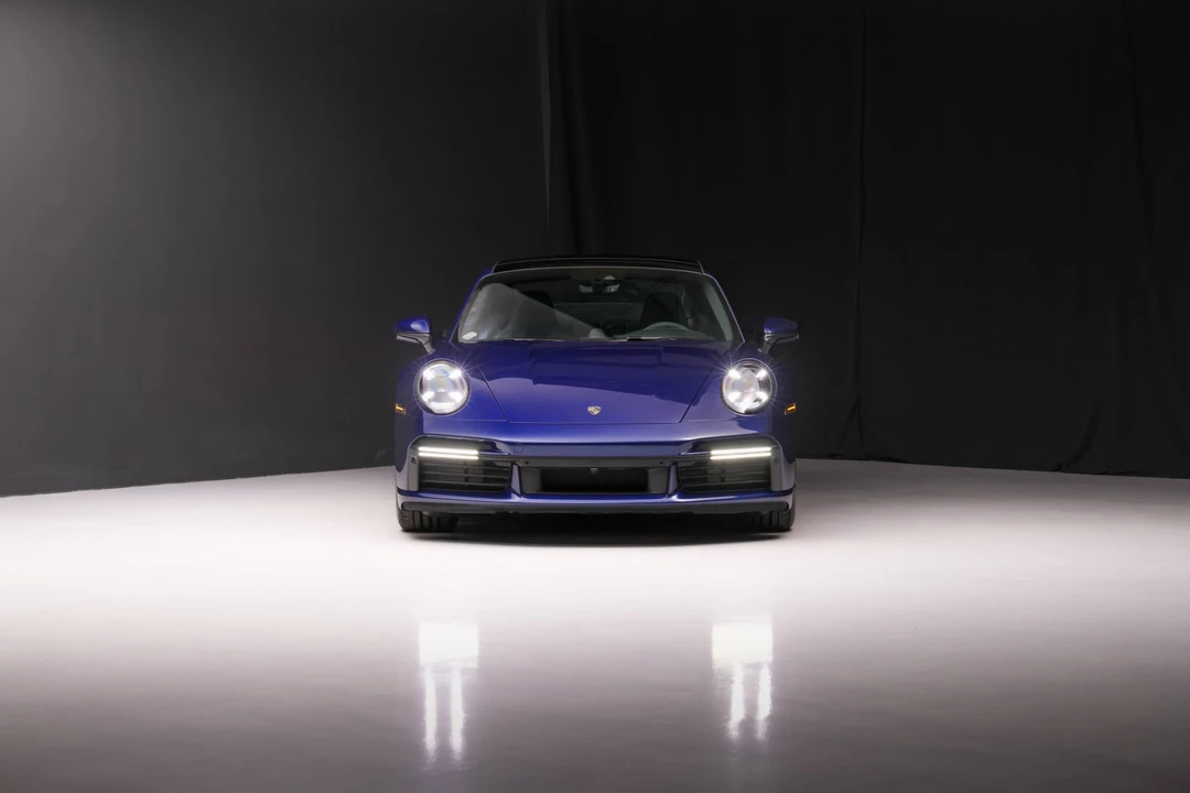 2025 Porsche 992 Turbo - Image 11 of 31