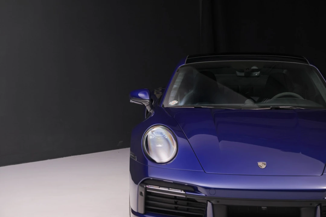 2025 Porsche 992 Turbo - Image 15 of 31