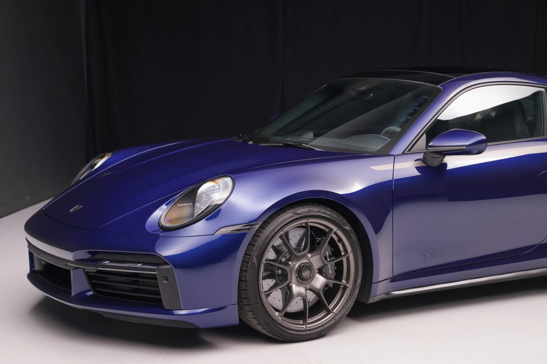2025 Porsche 992 Turbo - Image 25 of 31