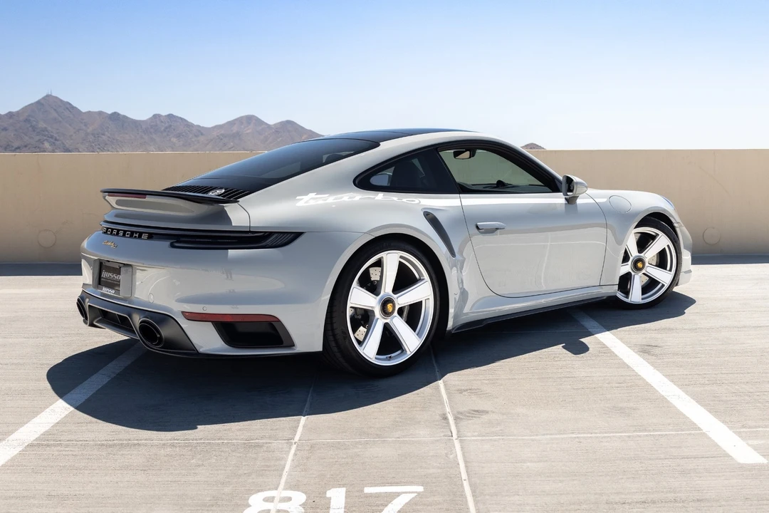 2025 Porsche 992 Turbo - Image 5 of 31