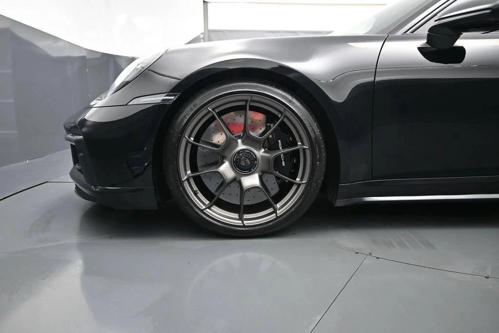 2025 Porsche 992 Turbo S - Image 4 of 5