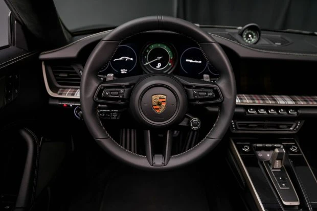 2025 Porsche 992 Turbo - Image 7 of 10