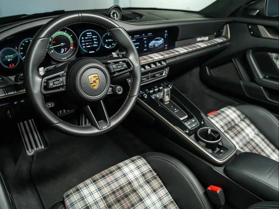 2025 Porsche 992 Turbo S - Image 4 of 4