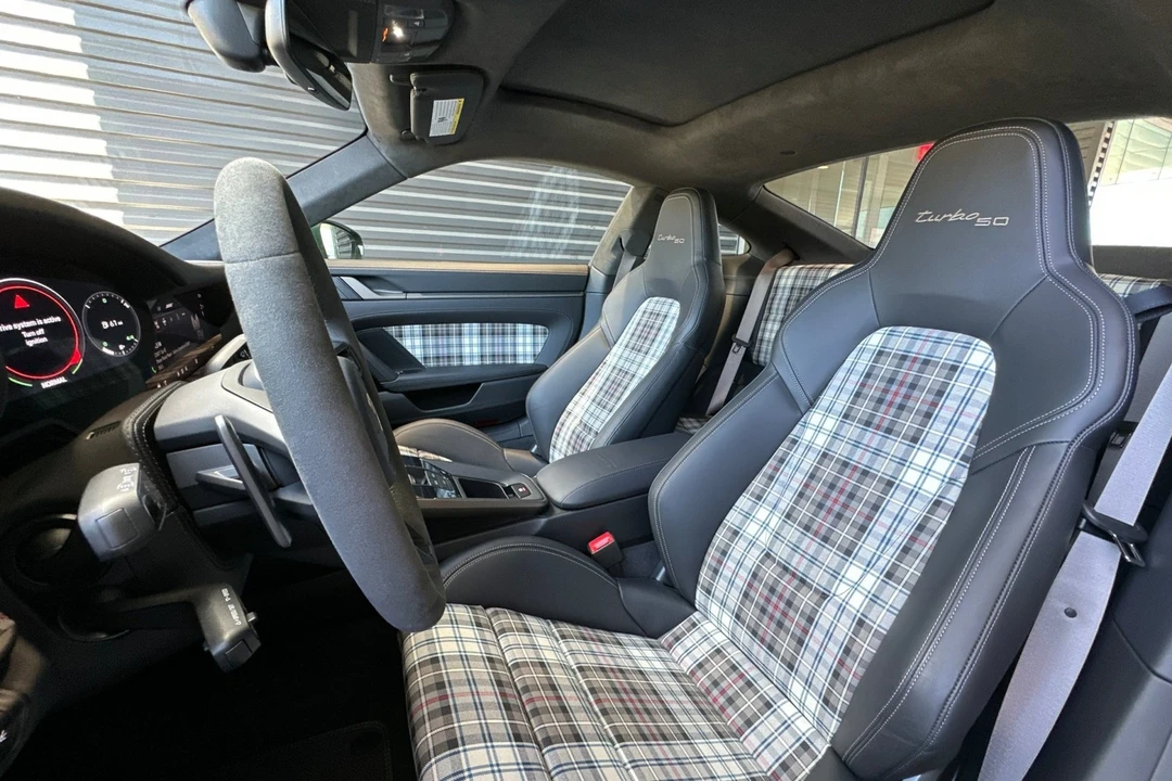 2025 Porsche 992 Turbo - Image 5 of 21