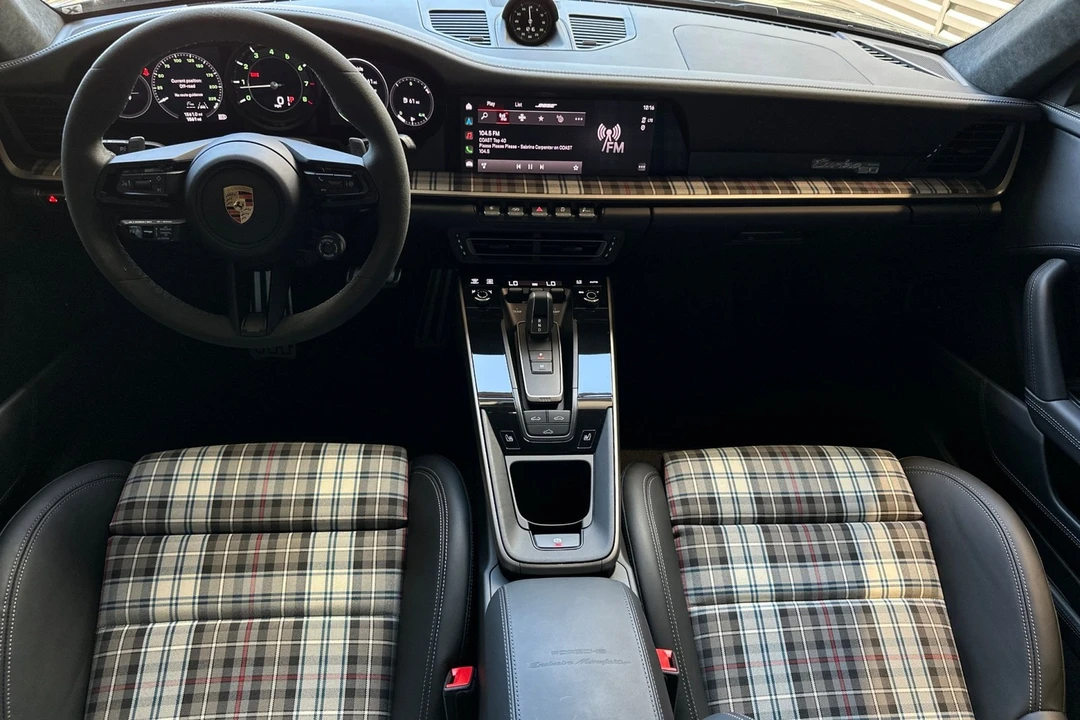 2025 Porsche 992 Turbo - Image 6 of 21