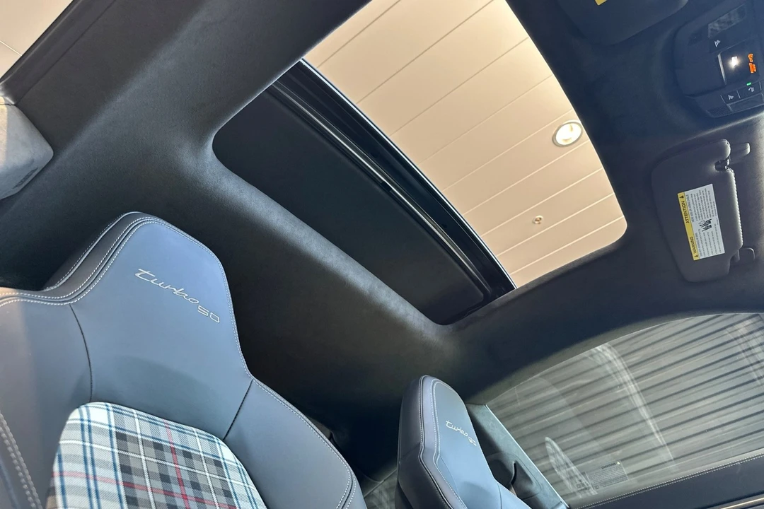 2025 Porsche 992 Turbo - Image 18 of 21