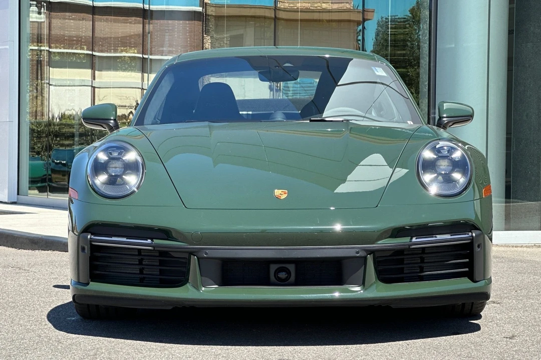 2025 Porsche 992 Turbo - Image 11 of 21