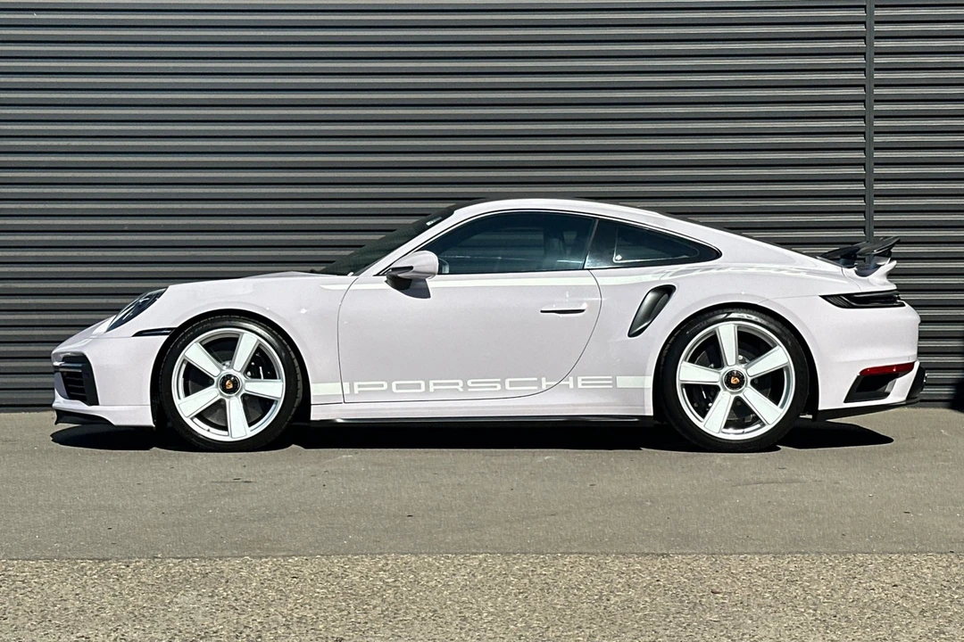 2025 Porsche 992 Turbo - Image 2 of 21