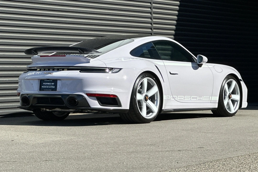 2025 Porsche 992 Turbo - Image 8 of 21