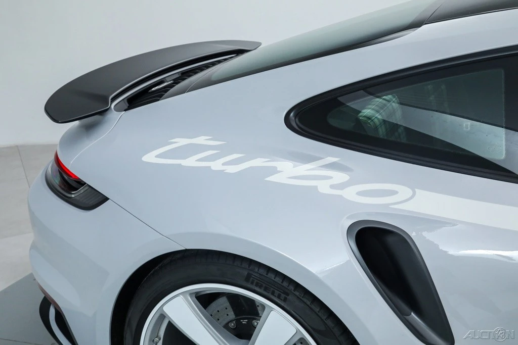 2025 Porsche 992 Turbo - Image 13 of 21