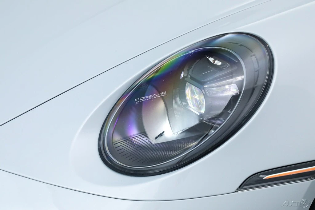 2025 Porsche 992 Turbo - Image 11 of 21