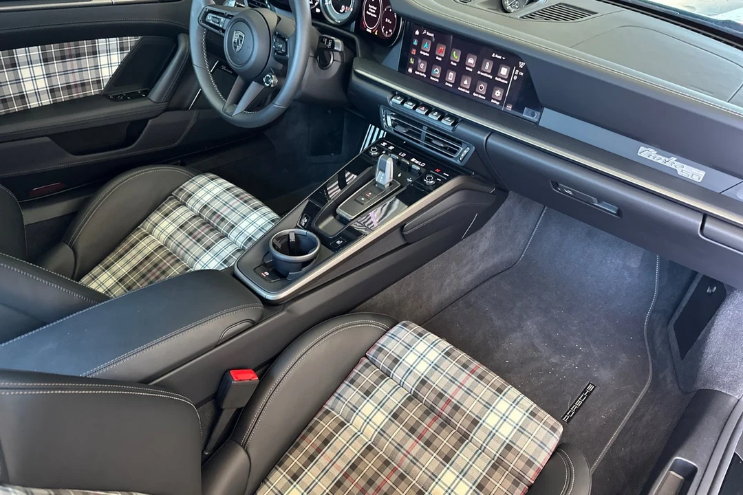 2025 Porsche 992 Turbo - Image 17 of 21