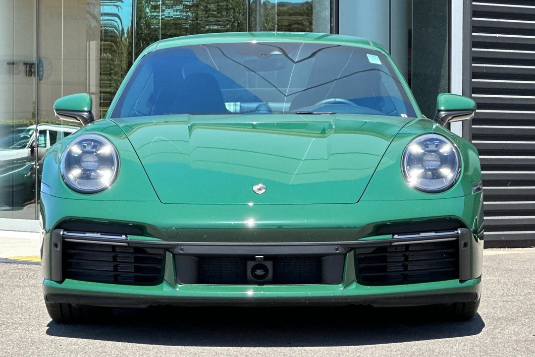 2025 Porsche 992 Turbo - Image 11 of 21