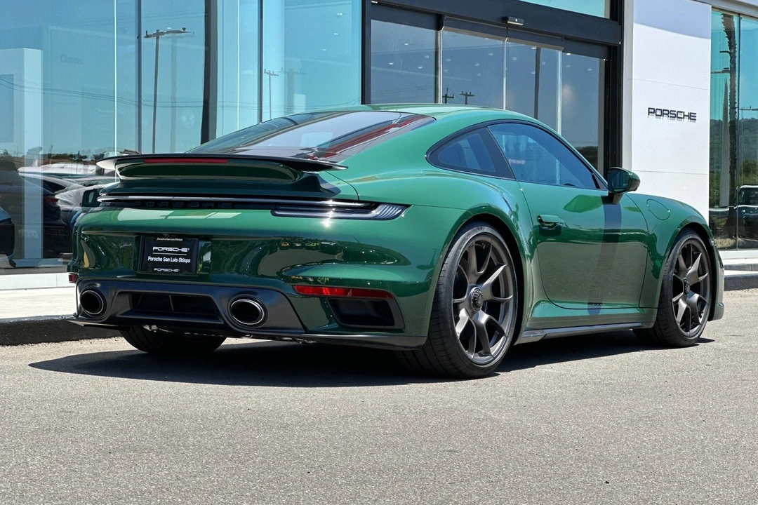 2025 Porsche 992 Turbo - Image 8 of 21