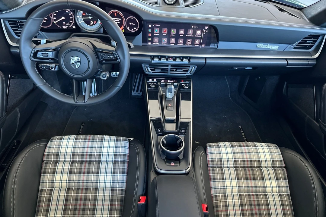 2025 Porsche 992 Turbo - Image 6 of 21