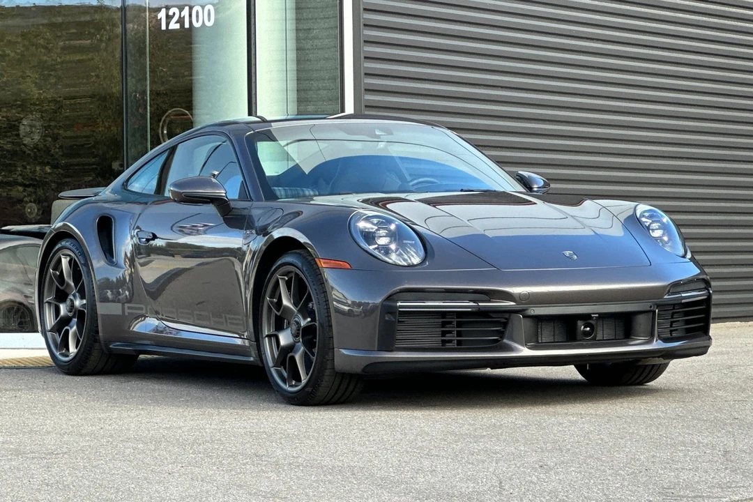 2025 Porsche 992 Turbo - Image 10 of 21