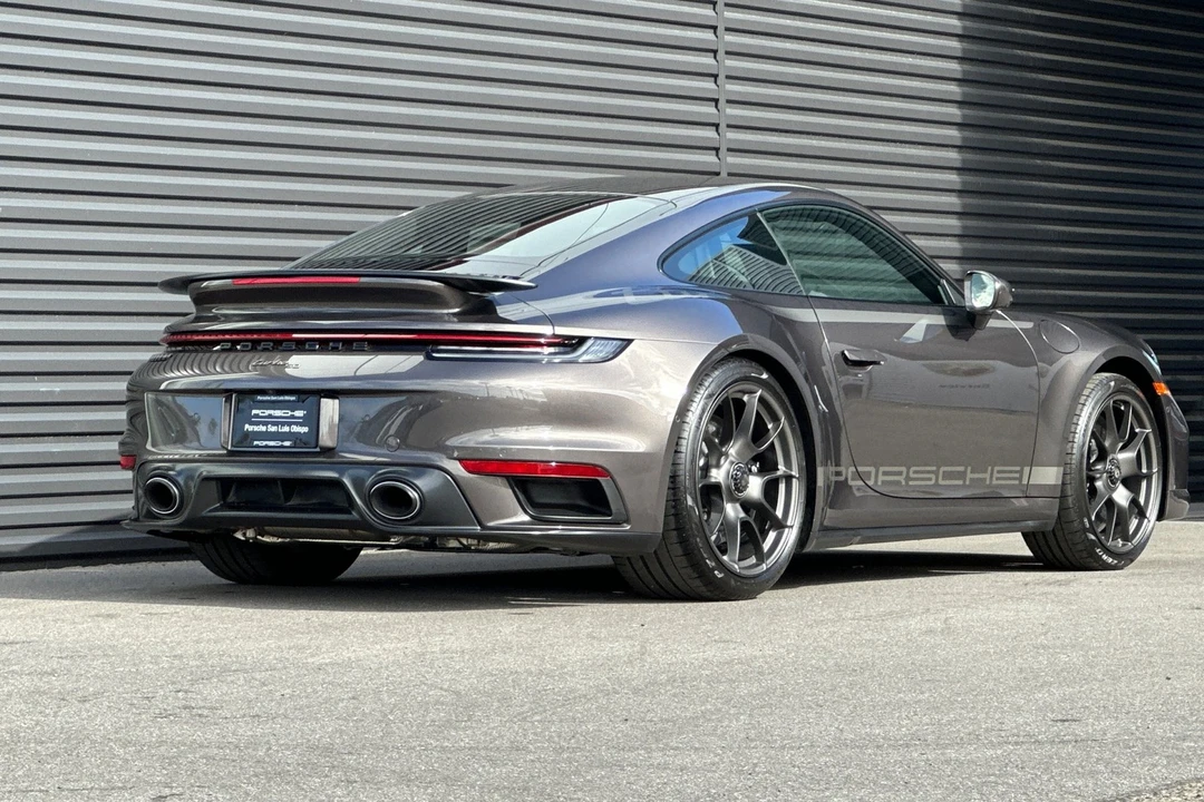 2025 Porsche 992 Turbo - Image 8 of 21