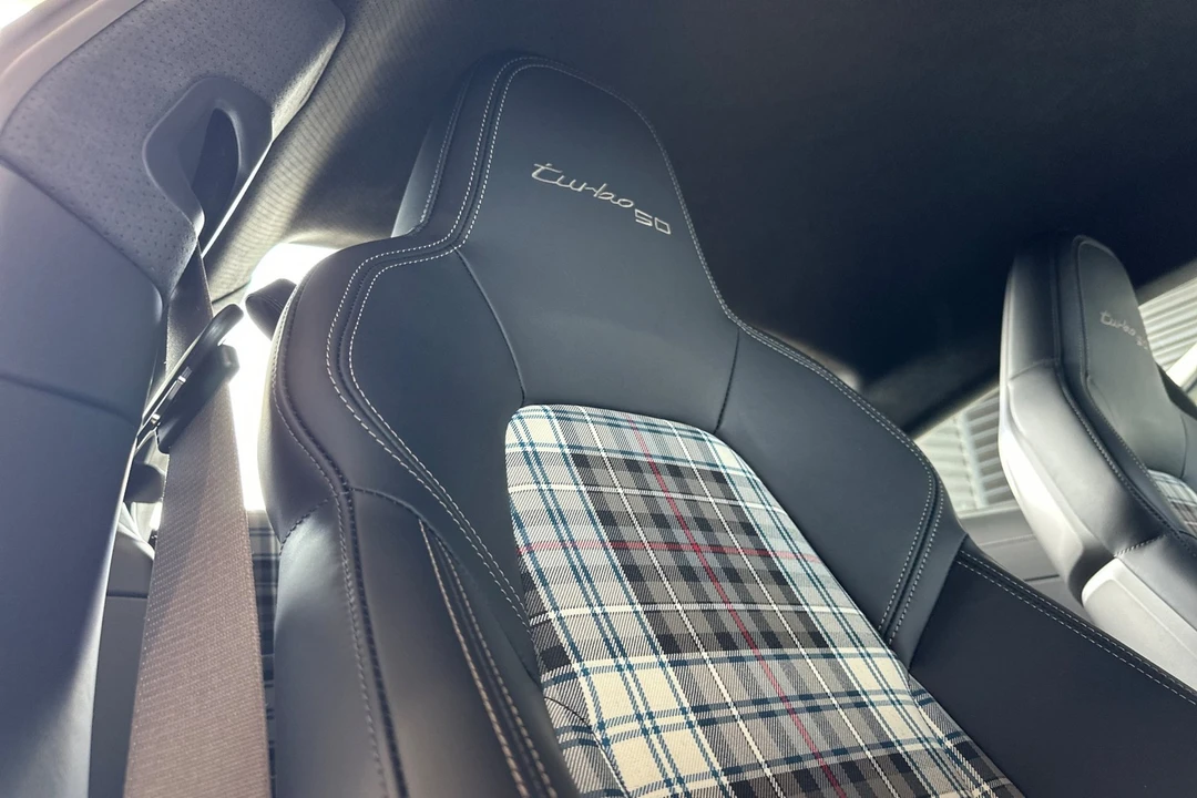 2025 Porsche 992 Turbo - Image 18 of 21