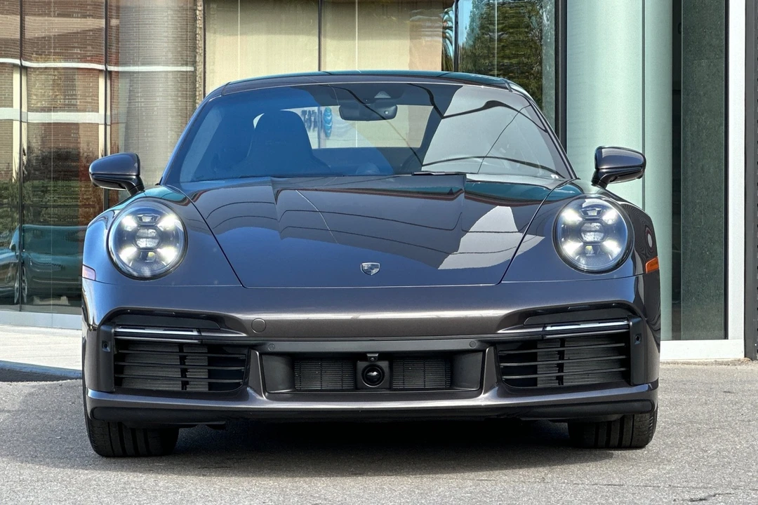 2025 Porsche 992 Turbo - Image 11 of 21