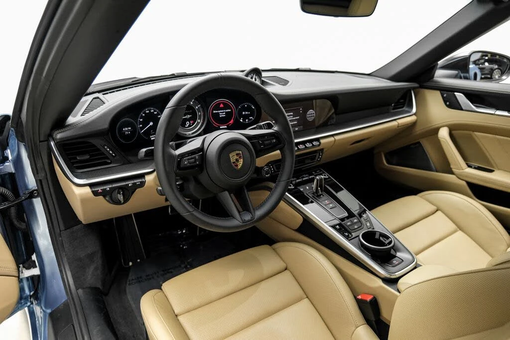2025 Porsche 992 Turbo - Image 9 of 31