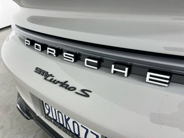 2025 Porsche 992 Turbo - Image 29 of 31