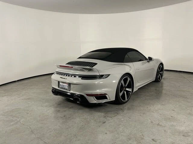2025 Porsche 992 Turbo - Image 8 of 31