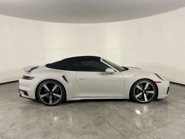 2025 Porsche 992 Turbo - Image 9 of 31