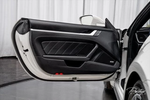 2025 Porsche 992 Turbo - Image 23 of 31