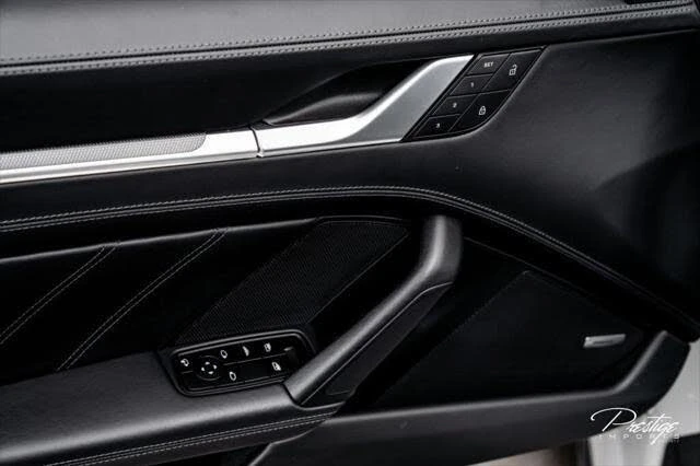 2025 Porsche 992 Turbo - Image 24 of 31