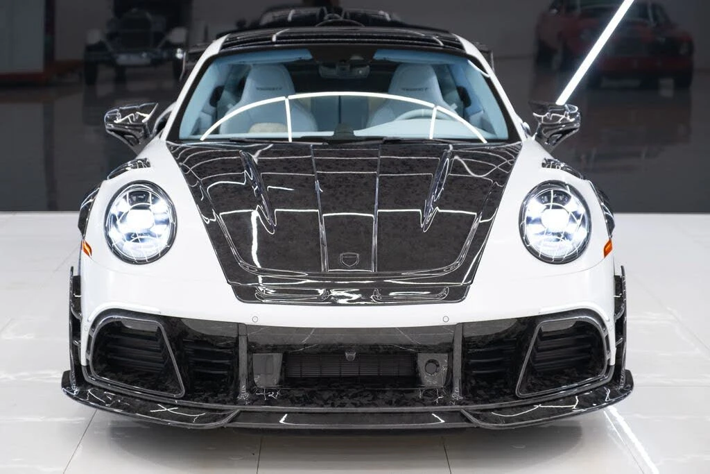 2025 Porsche 992 Turbo - Image 5 of 31