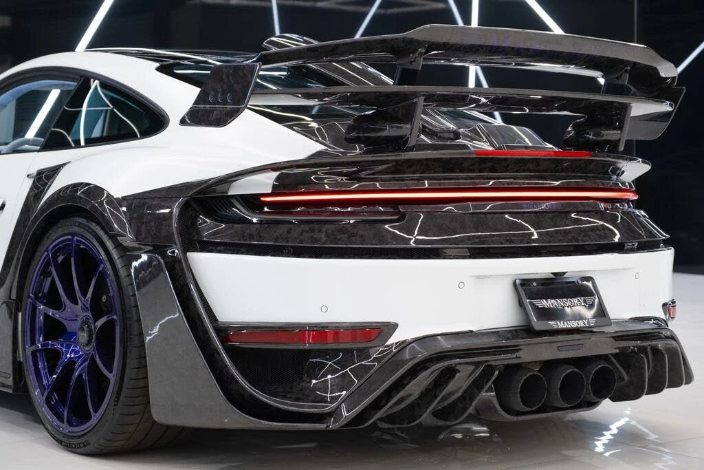 2025 Porsche 992 Turbo - Image 19 of 31
