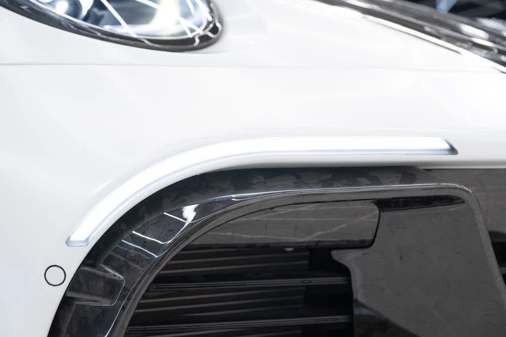2025 Porsche 992 Turbo - Image 29 of 31
